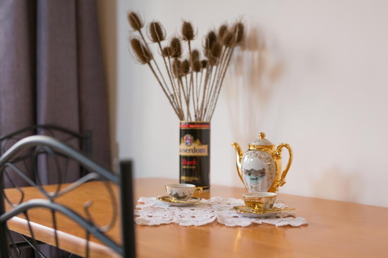 Retro Apartment Vrbnik Kültér fotó